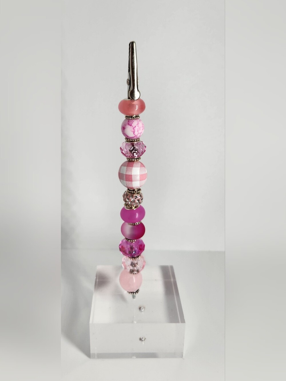 Pink Beaded Memo Holder